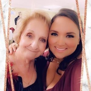 Meet your Posher, Rebekah